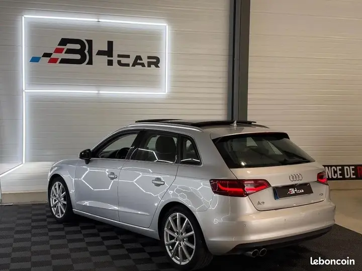 Audi A3 2014 photo 2