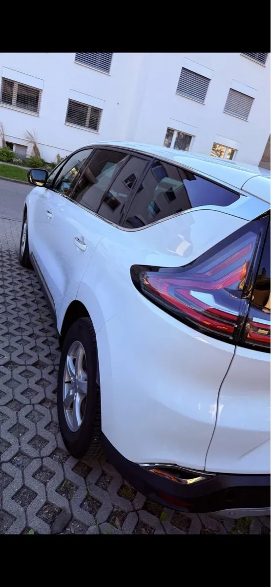 Renault Espace 2015 photo 3