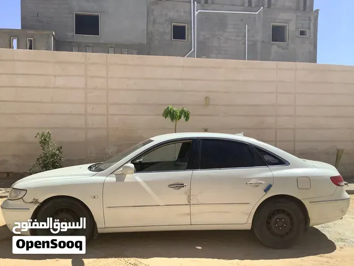 Hyundai Azera
