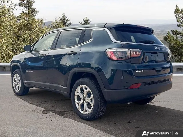 Jeep Compass 2026 photo 4