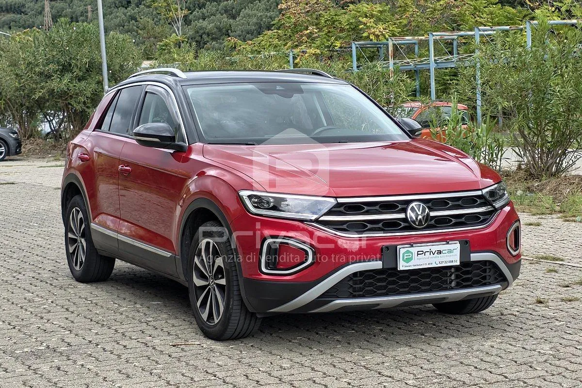 Volkswagen T-Roc 2023 photo 3