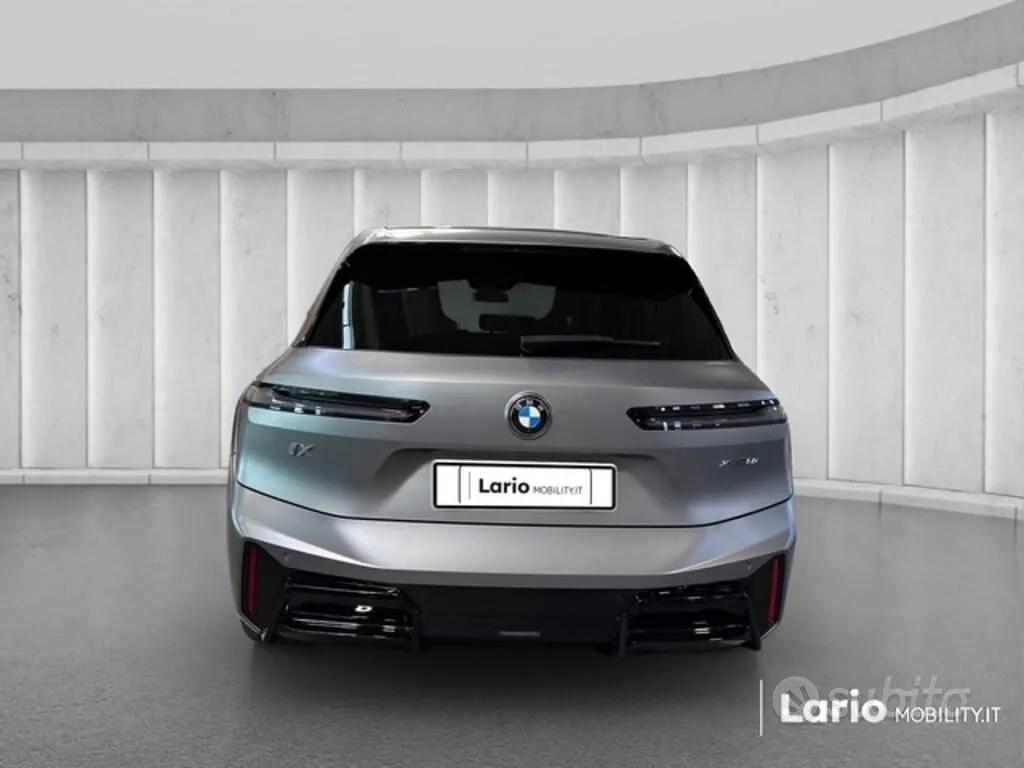 BMW Ix 2025 photo 4