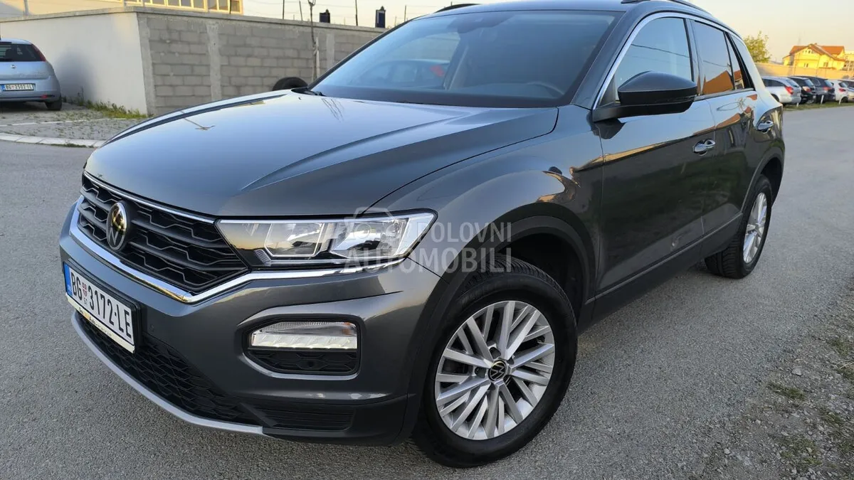 Volkswagen T-Roc 2021 photo 3