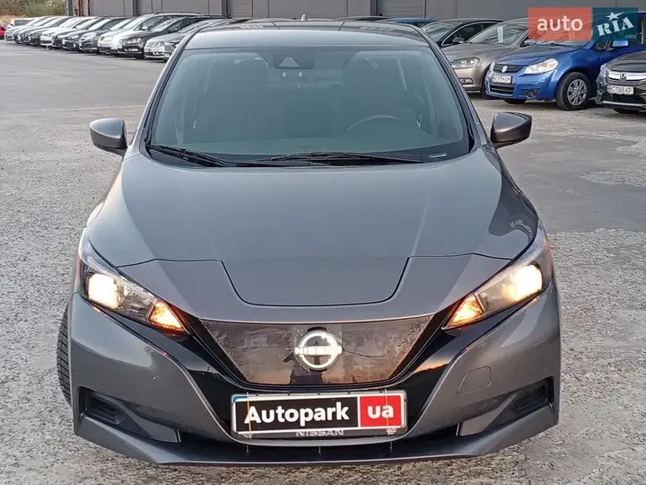 Nissan Leaf 2022 photo 2