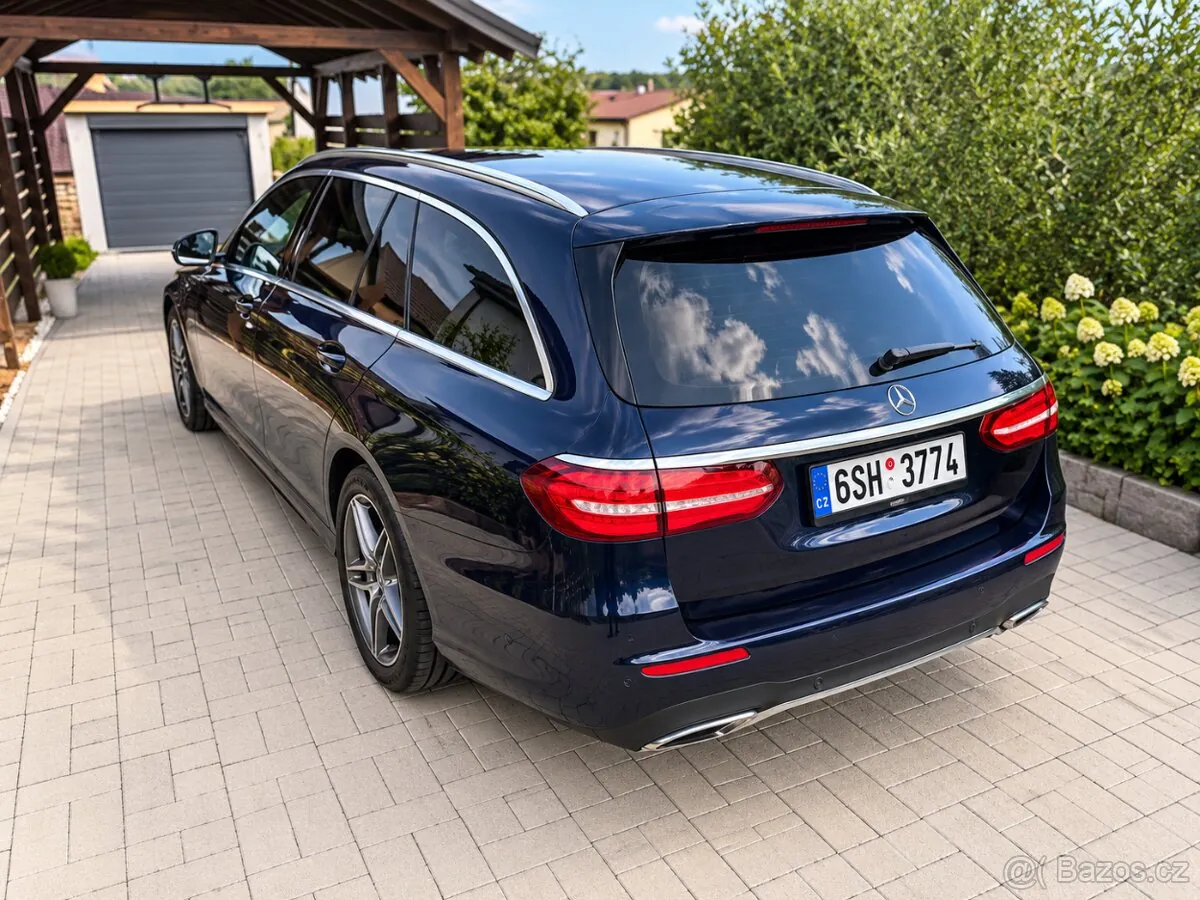 Mercedes-Benz E 220D 2018 photo 4