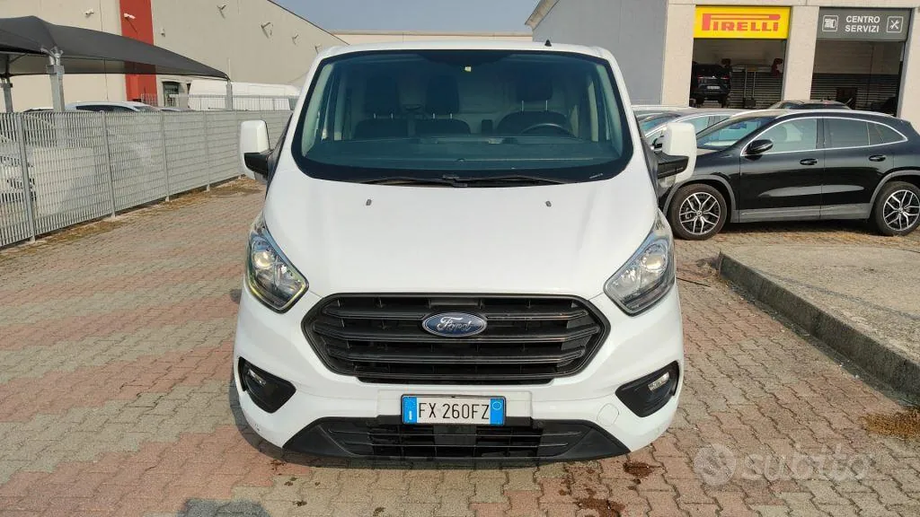 Ford Transit Custom 2019 photo 2