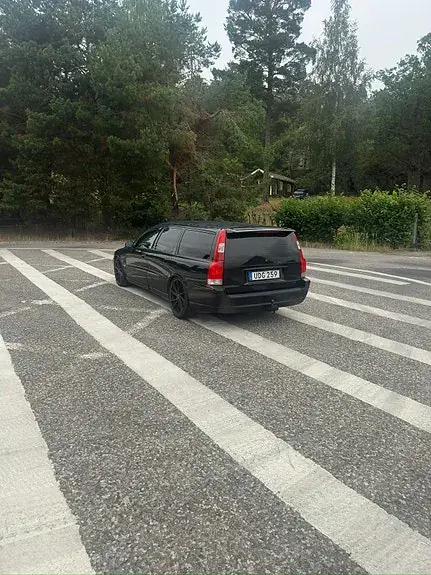 Volvo V70 2004 photo 2