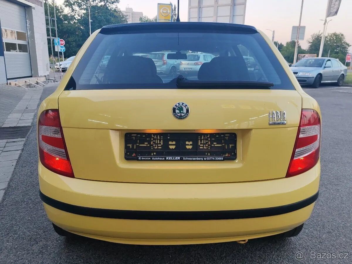 Skoda Fabia 2006 photo 2