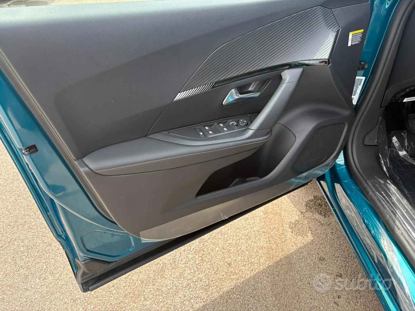Peugeot 2008 2026 photo 2
