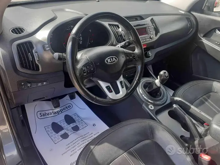 Kia Sportage 2011 photo 4