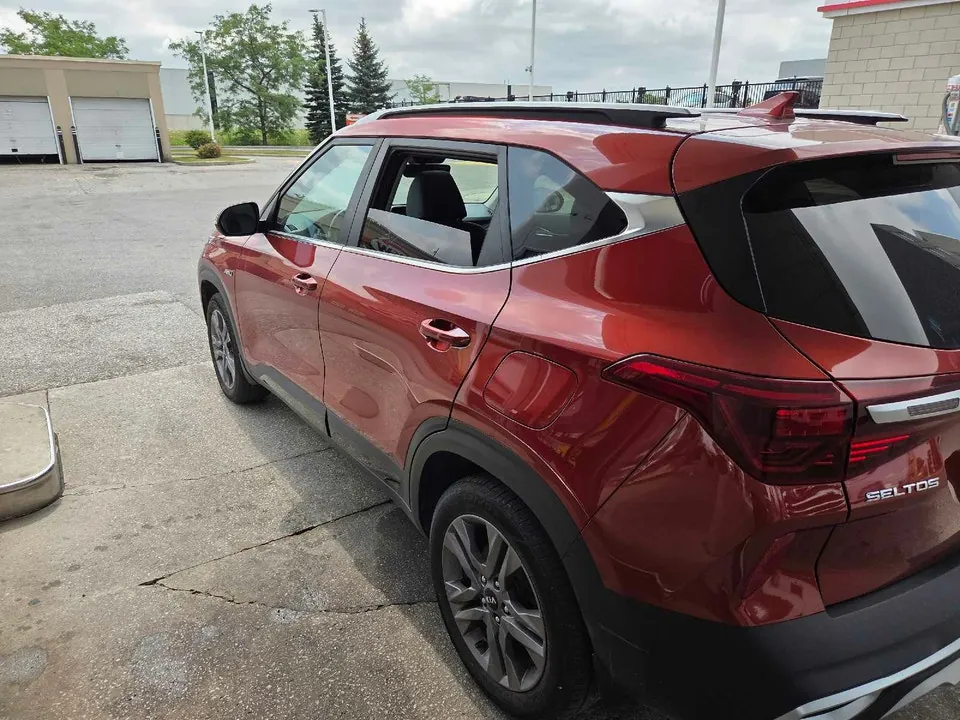 Kia Seltos 2021 photo 2