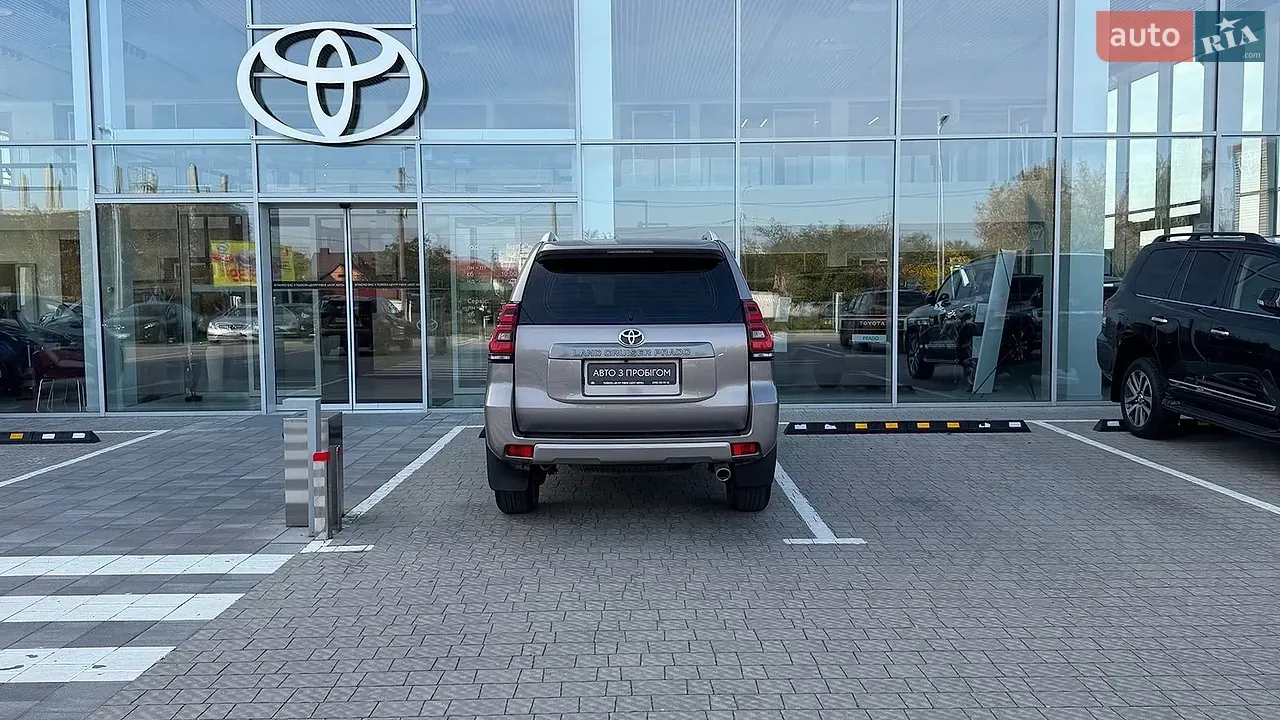 Toyota Land Cruiser Prado 2021 photo 4