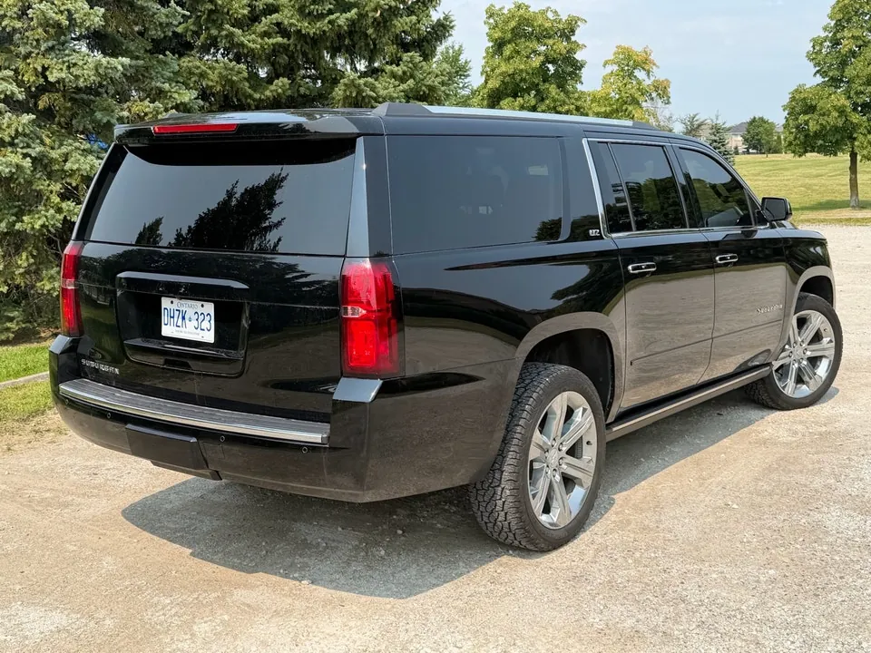 Chevrolet Suburban 2016 photo 3