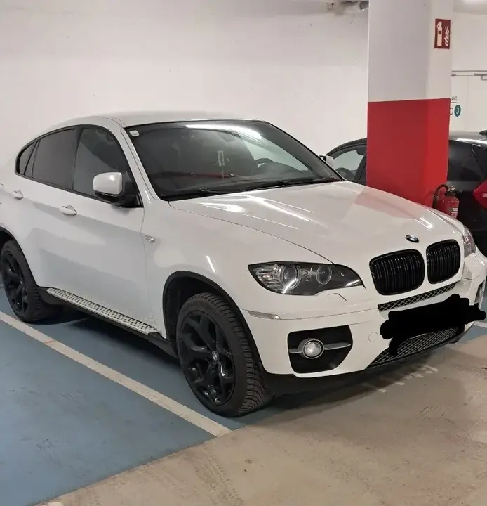 BMW X6 2011 photo 2
