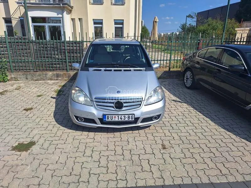 Mercedes-Benz A 180 2007 photo 2