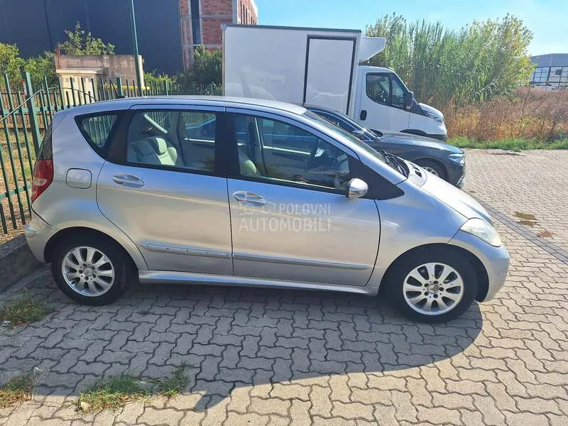 Mercedes-Benz A 180 2007 photo 3