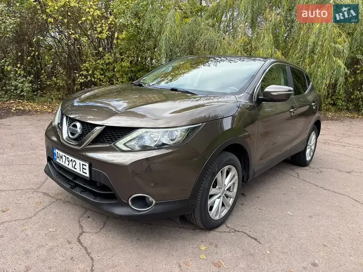 Nissan Qashqai 2014 photo 2