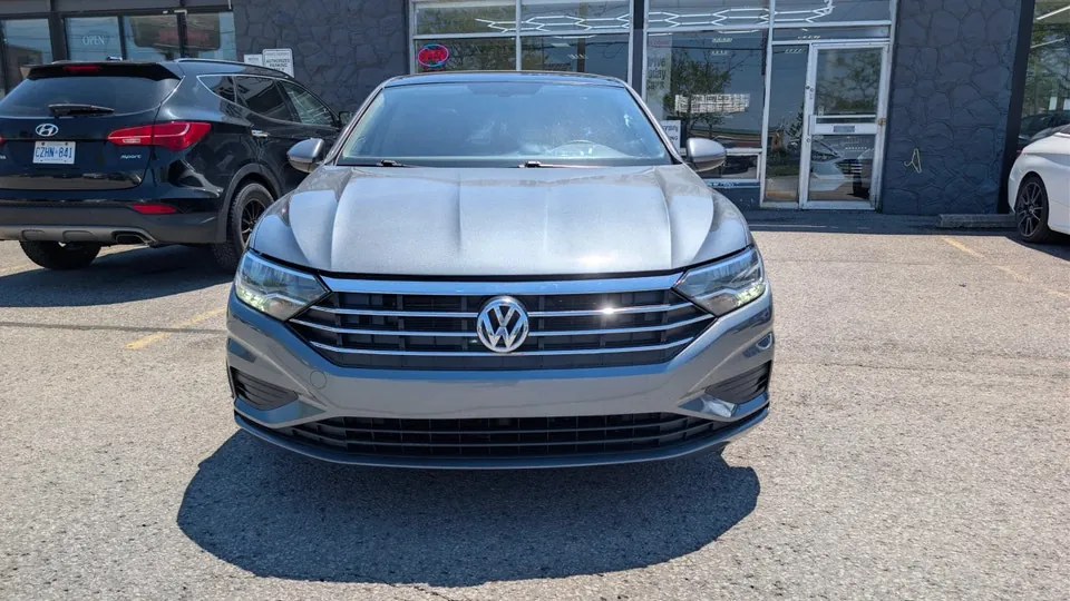 Volkswagen Jetta 2021 photo 2