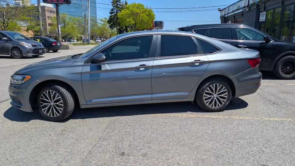 Volkswagen Jetta 2021 photo 4