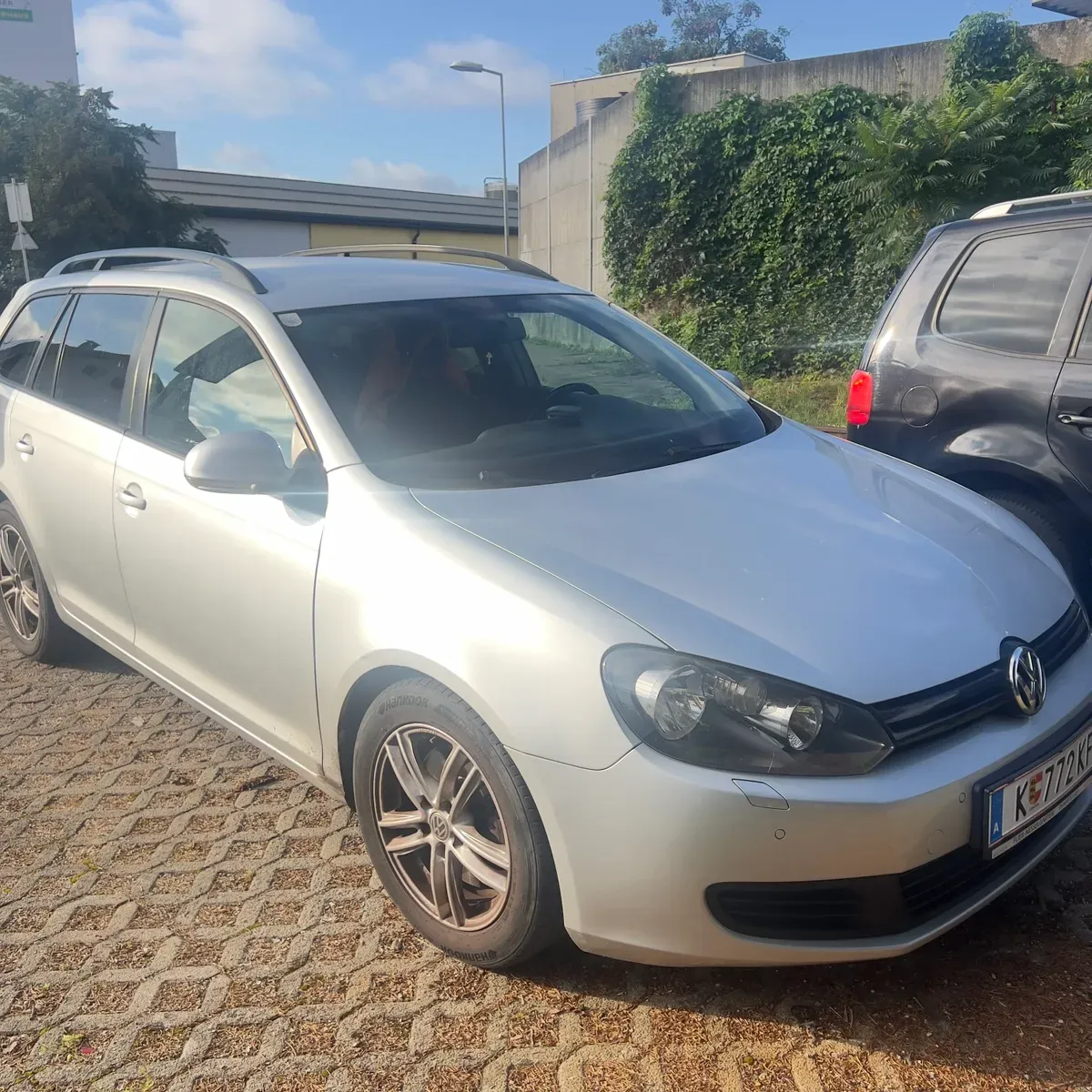 Volkswagen Golf 2009 photo 2