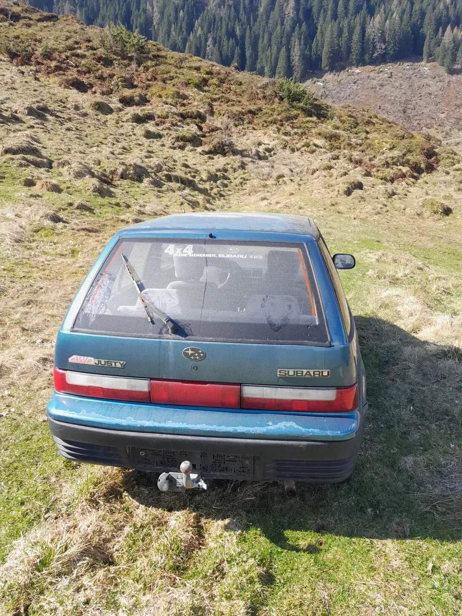 Subaru Justy 1996 photo 2