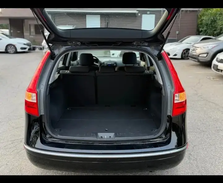 Hyundai Elantra 2012 photo 4