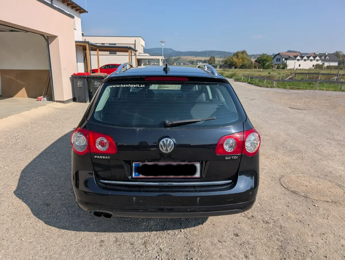 Volkswagen Passat 2010 photo 3