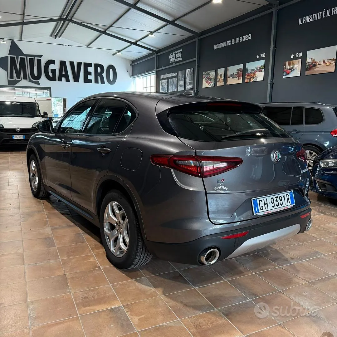 Alfa Romeo Stelvio 2022 photo 4