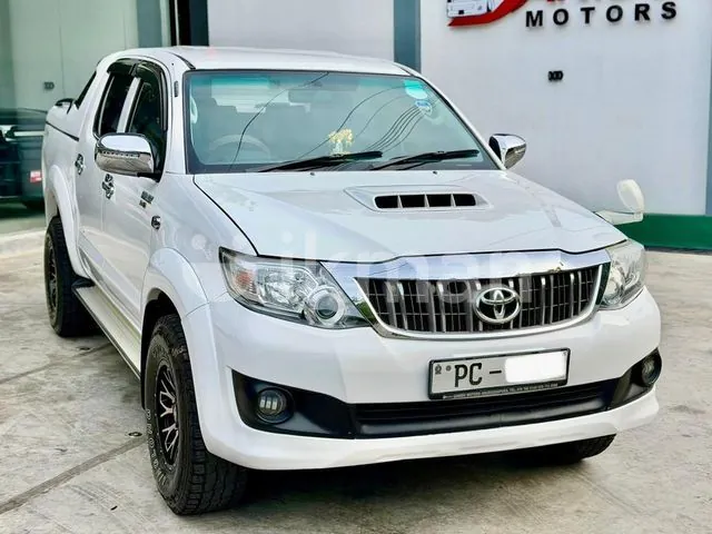 Toyota Hilux 2006 photo 2