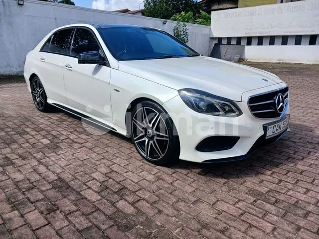 Mercedes-Benz E300 2015 photo 3
