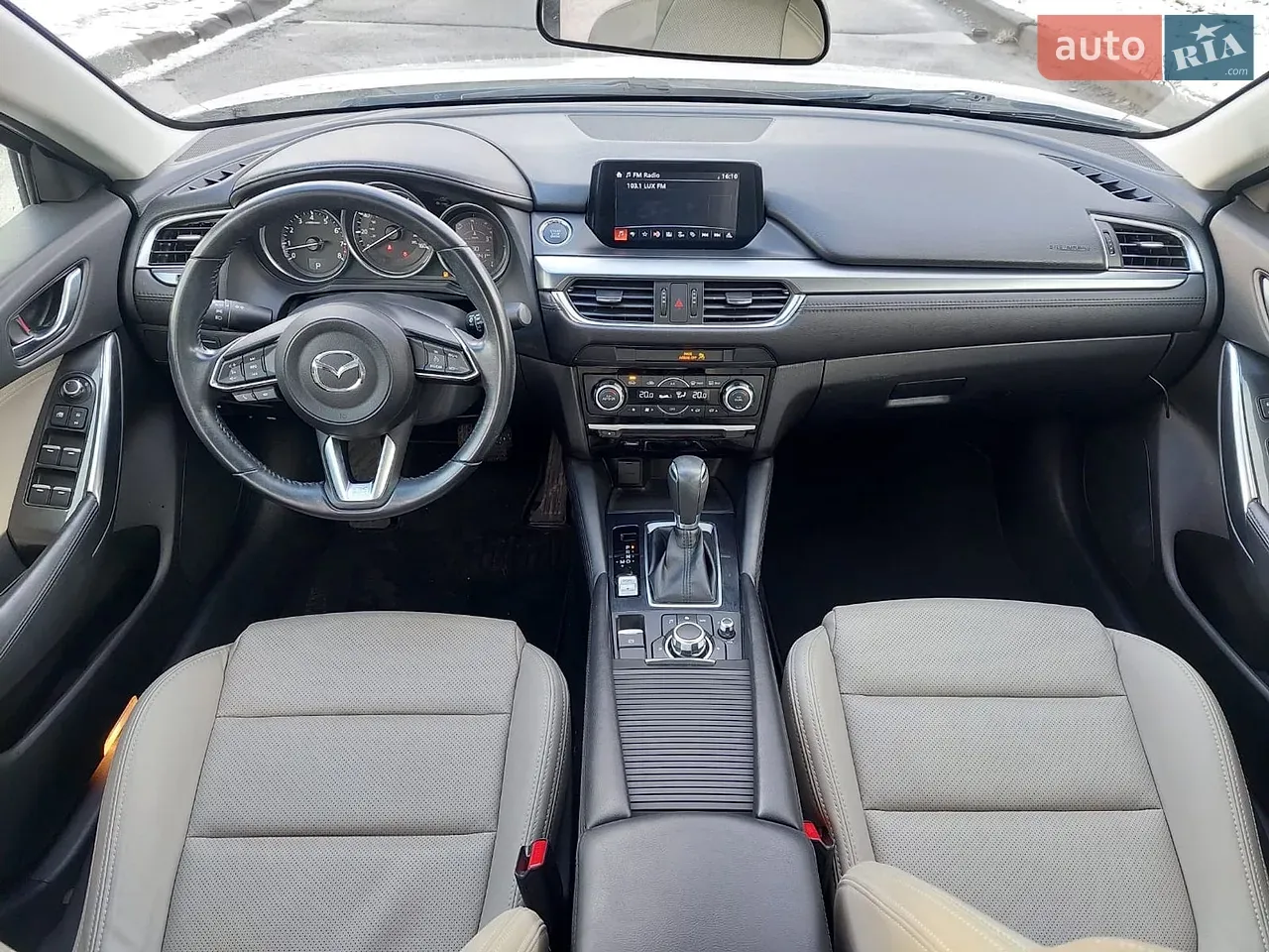 Mazda 6