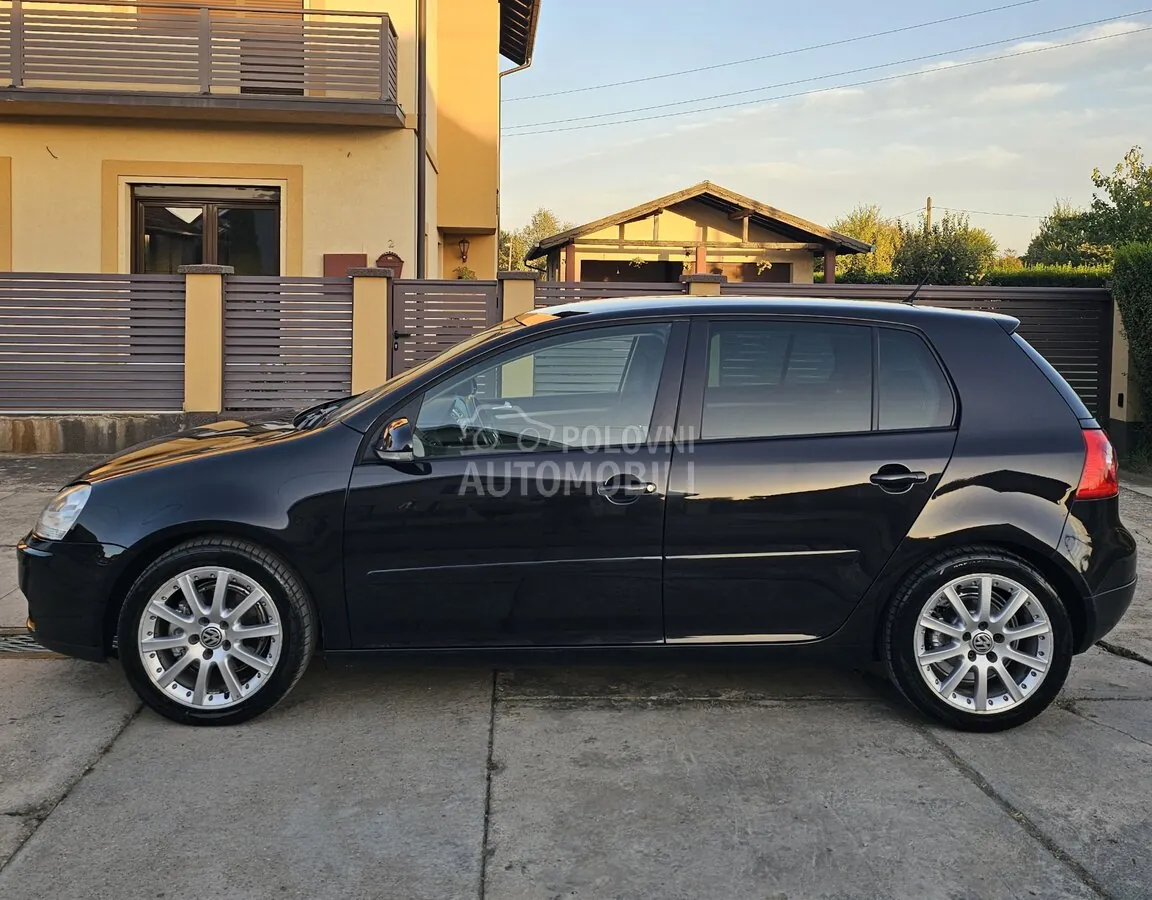 Volkswagen Golf 5 2007 photo 2