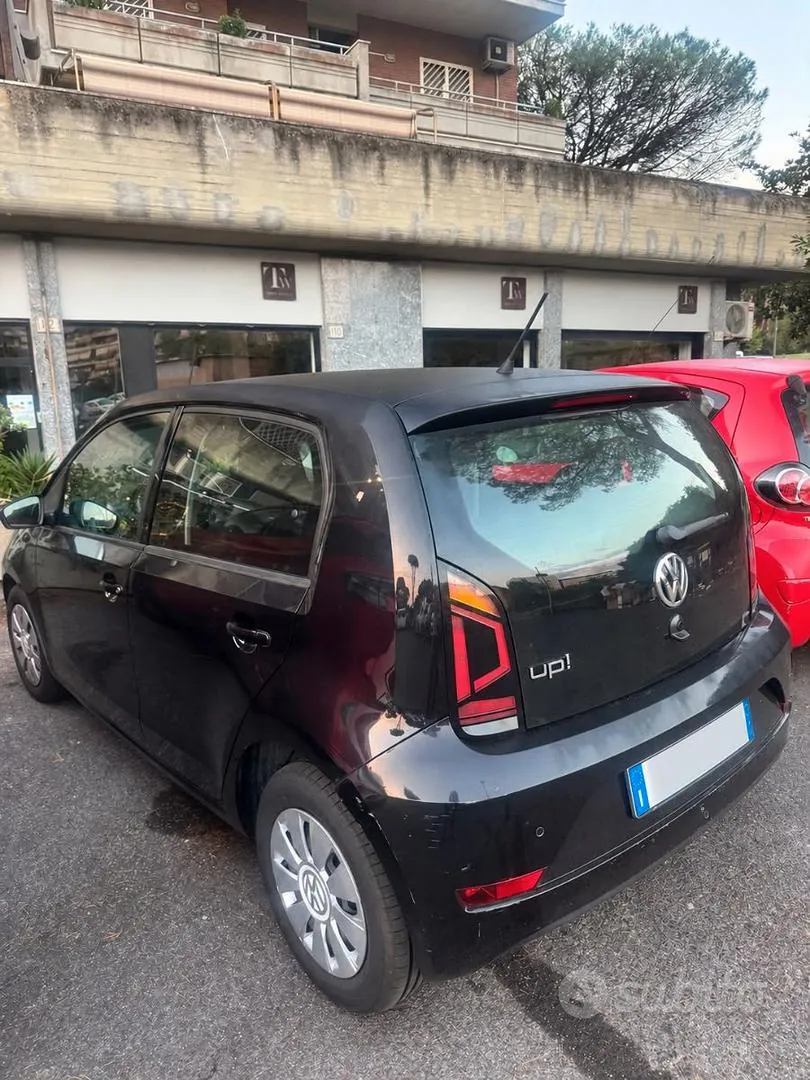 Volkswagen Up 2017 photo 3