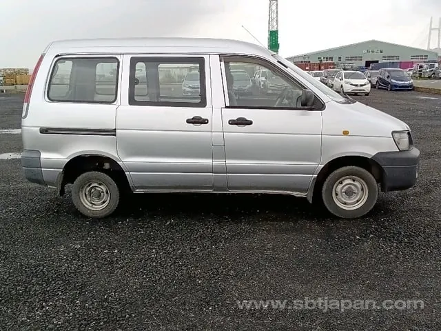 Toyota Liteace 2001 photo 5