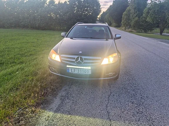 Mercedes-Benz C200 2008 photo 5