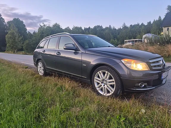 Mercedes-Benz C200