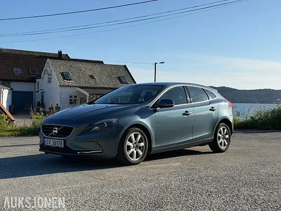 Volvo V40