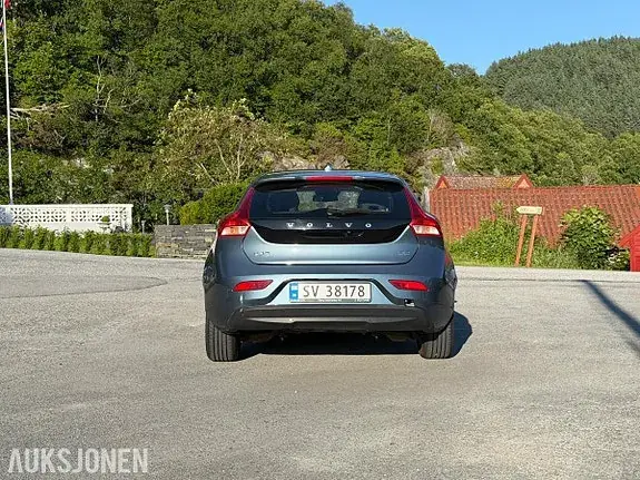 Volvo V40 2013 photo 5