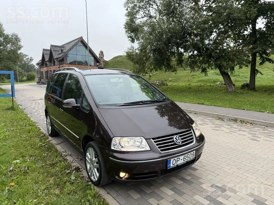 Volkswagen Sharan 2007 photo 2