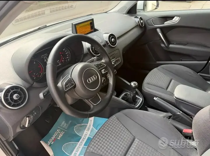 Audi A1 2014 photo 3