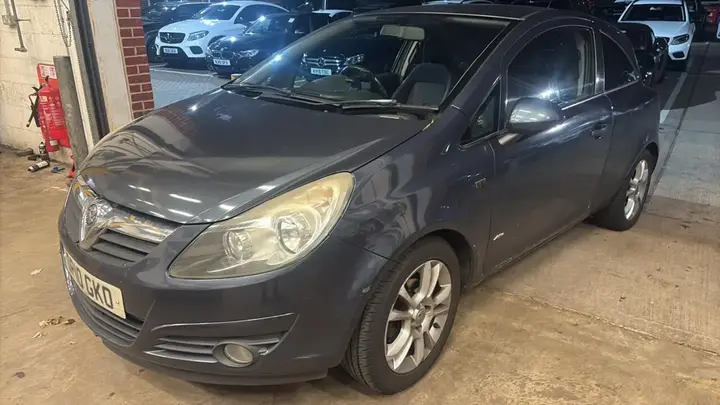 Vauxhall Corsa 2010 photo 4