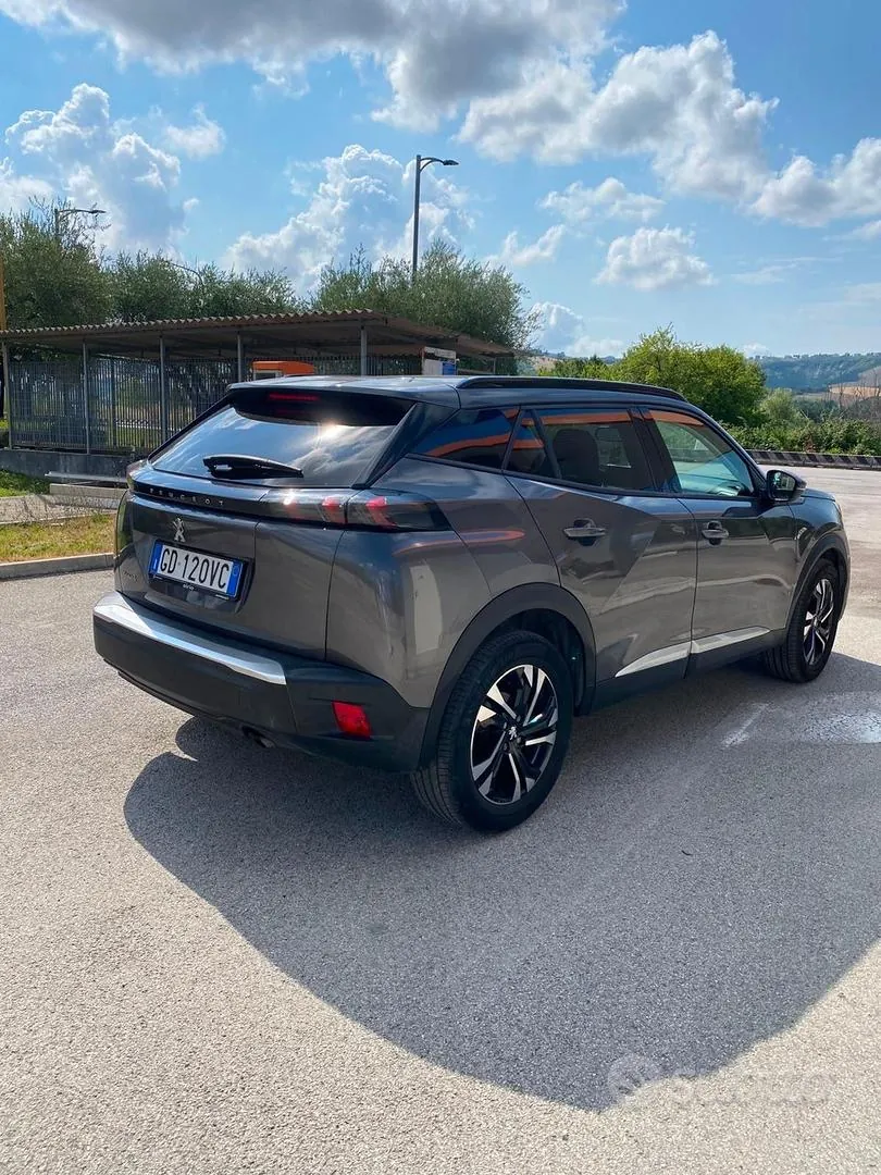 Peugeot 2008 2021 photo 5