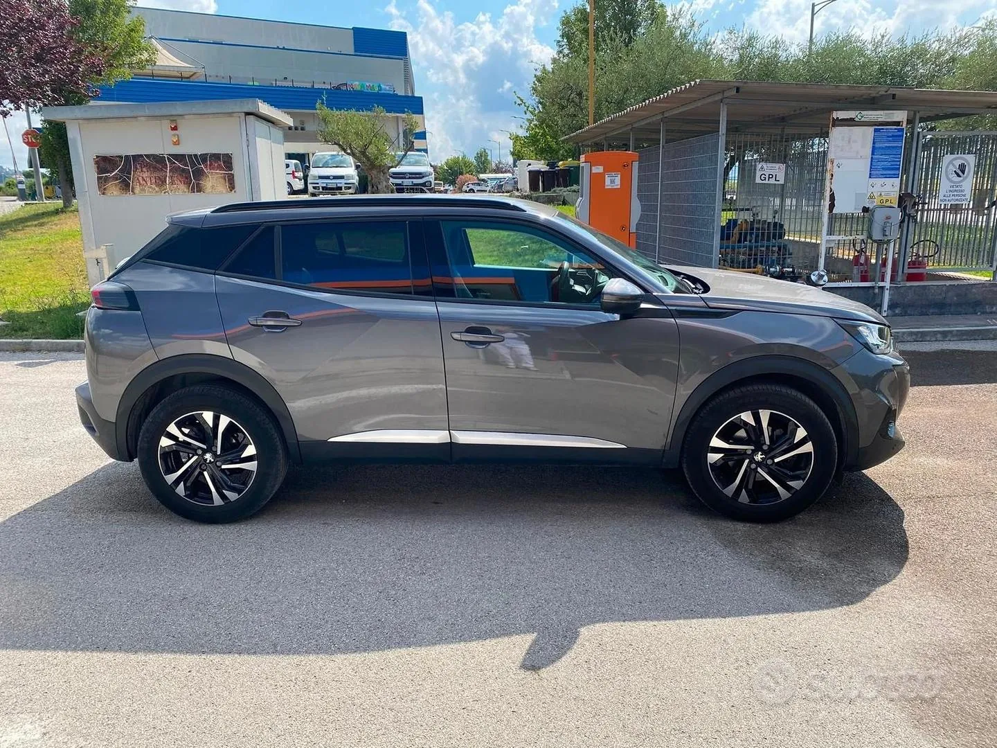 Peugeot 2008 2021 photo 2