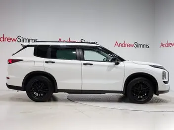 Mitsubishi Outlander 2022 photo 4