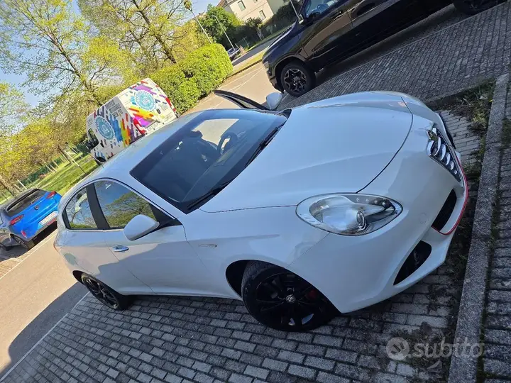 Alfa Romeo Giulietta