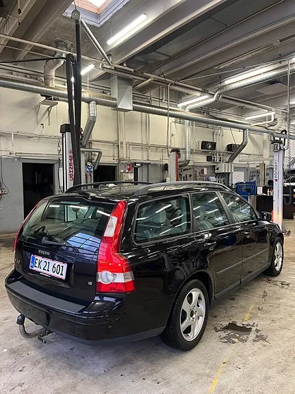 Volvo V50 2005 photo 2