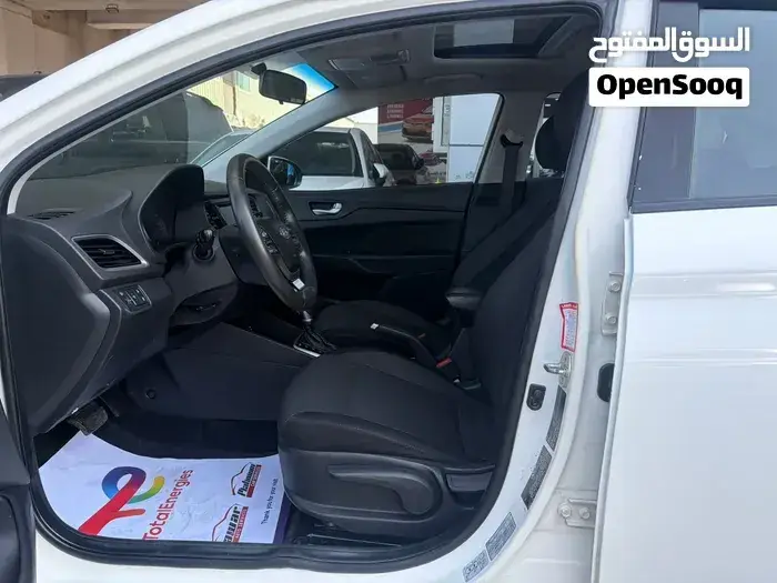 Hyundai Accent 2019 photo 3