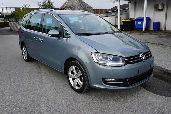Volkswagen Sharan 2011 photo 3