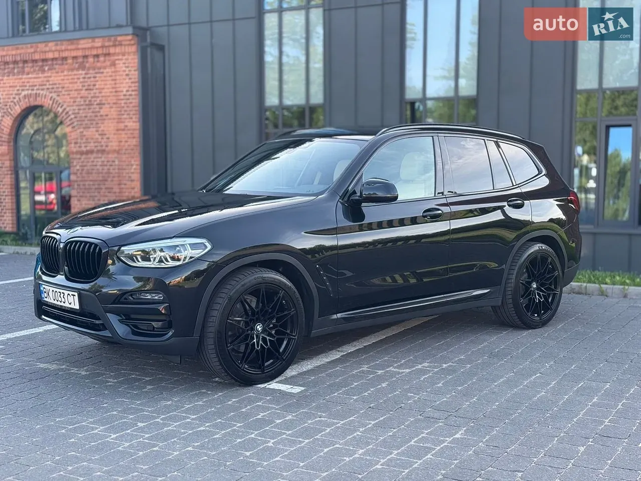 BMW X3 2019 photo 2