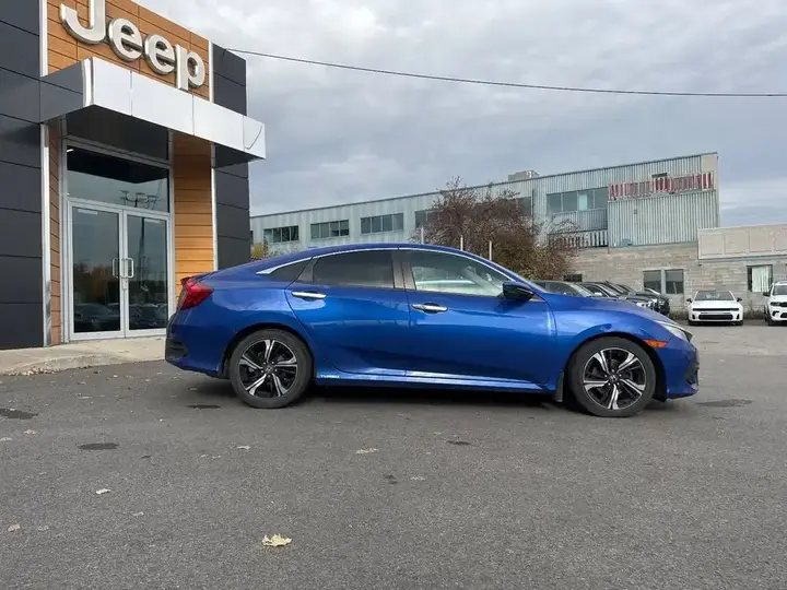 Honda Civic 2017 photo 4